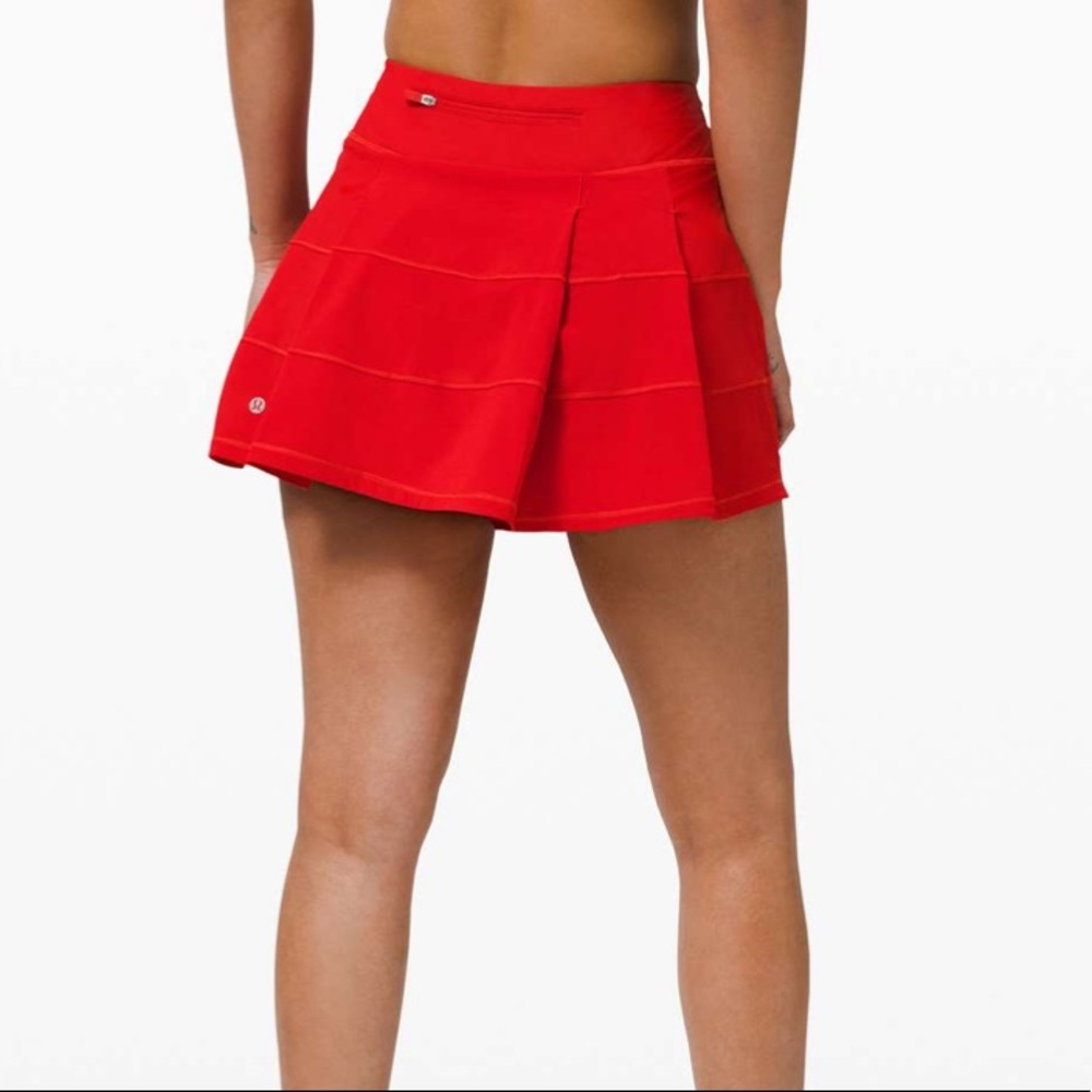 Lululemon NWOT Pace Rival skirt size 10 Tall in Dark Red